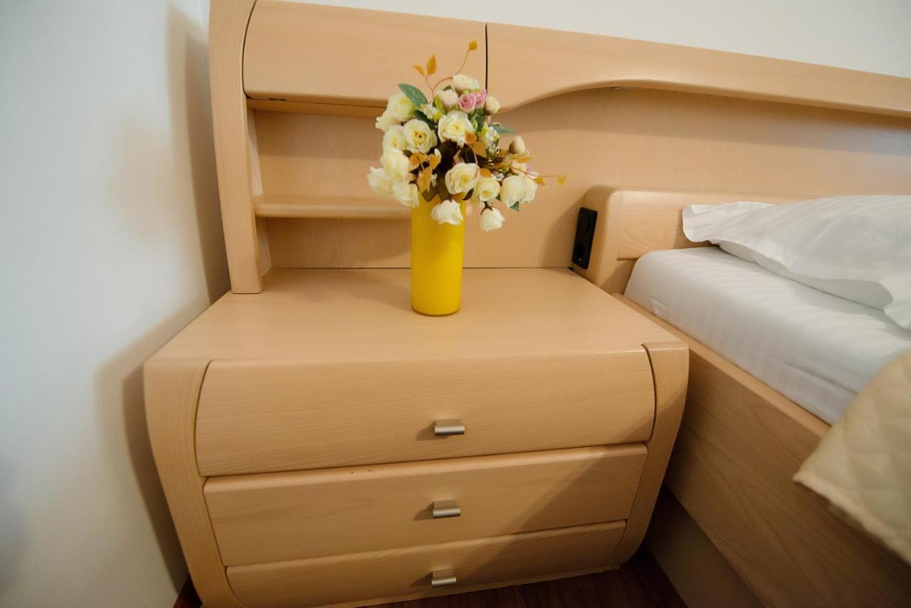 Stephanie Apartment-Centru Civic Braşov Eksteriør bilde