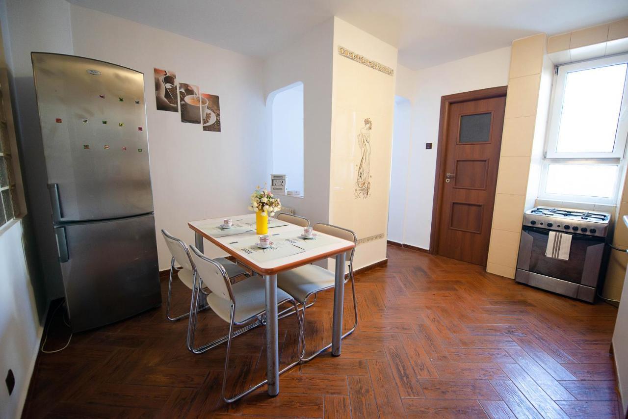 Stephanie Apartment-Centru Civic Braşov Eksteriør bilde
